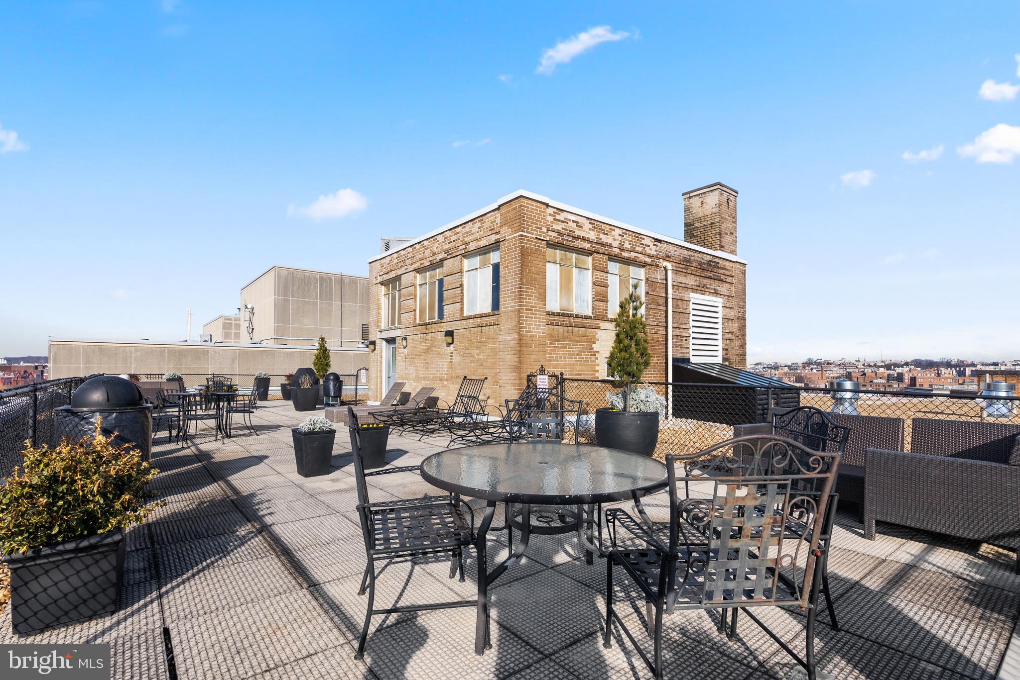 1727 MASSACHUSETTS AVENUE NW 502