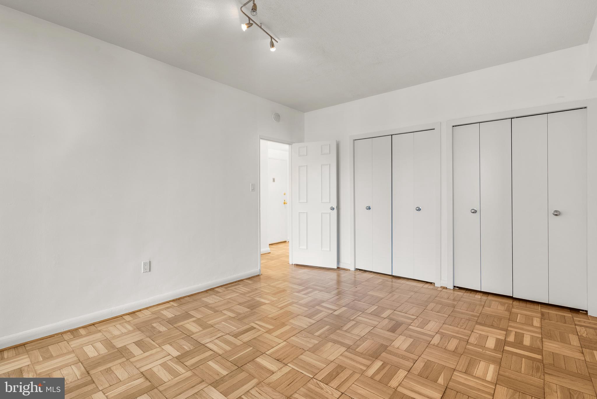 1727 MASSACHUSETTS AVENUE NW 502