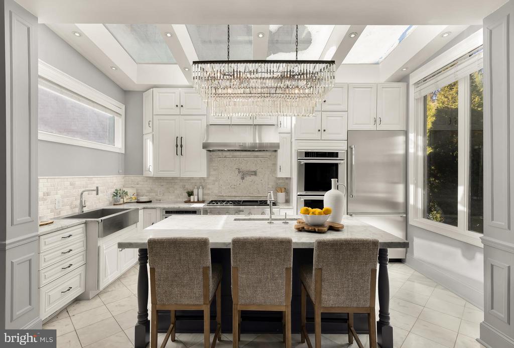 2200 DECATUR PLACE NW