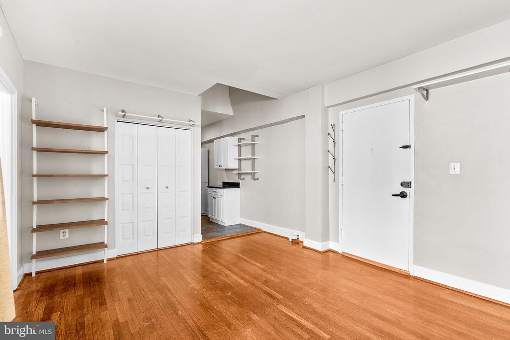 3100 WISCONSIN AVENUE NW 403