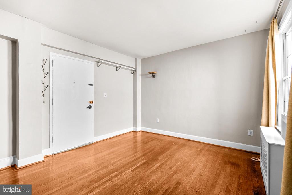 3100 WISCONSIN AVENUE NW 403