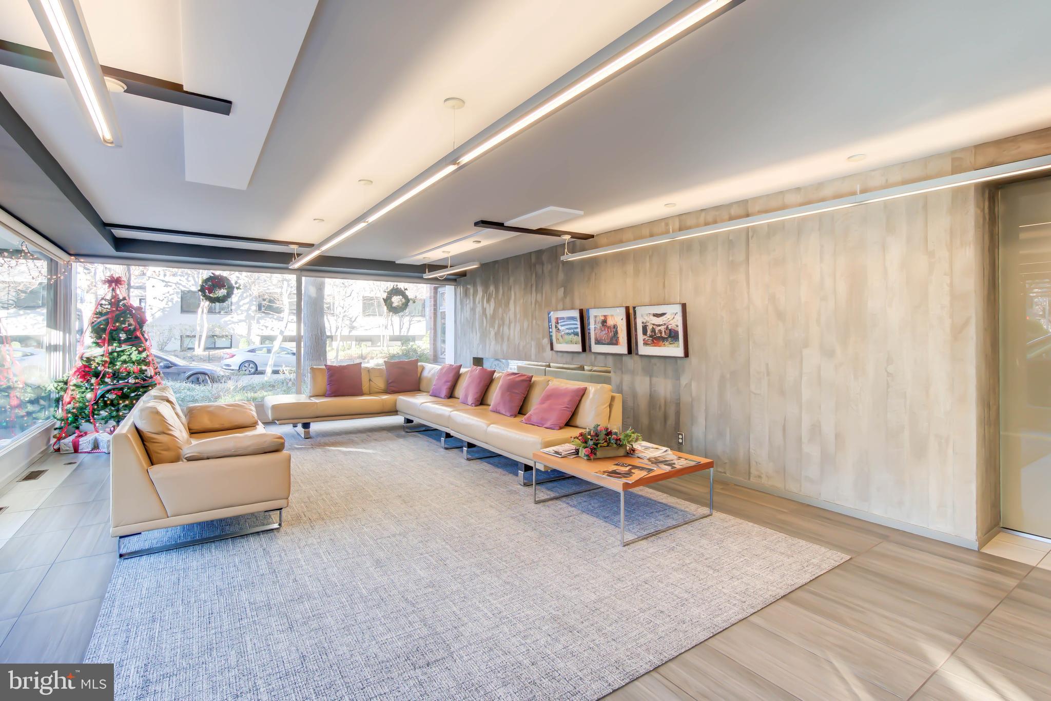 1545 18TH STREET NW 907