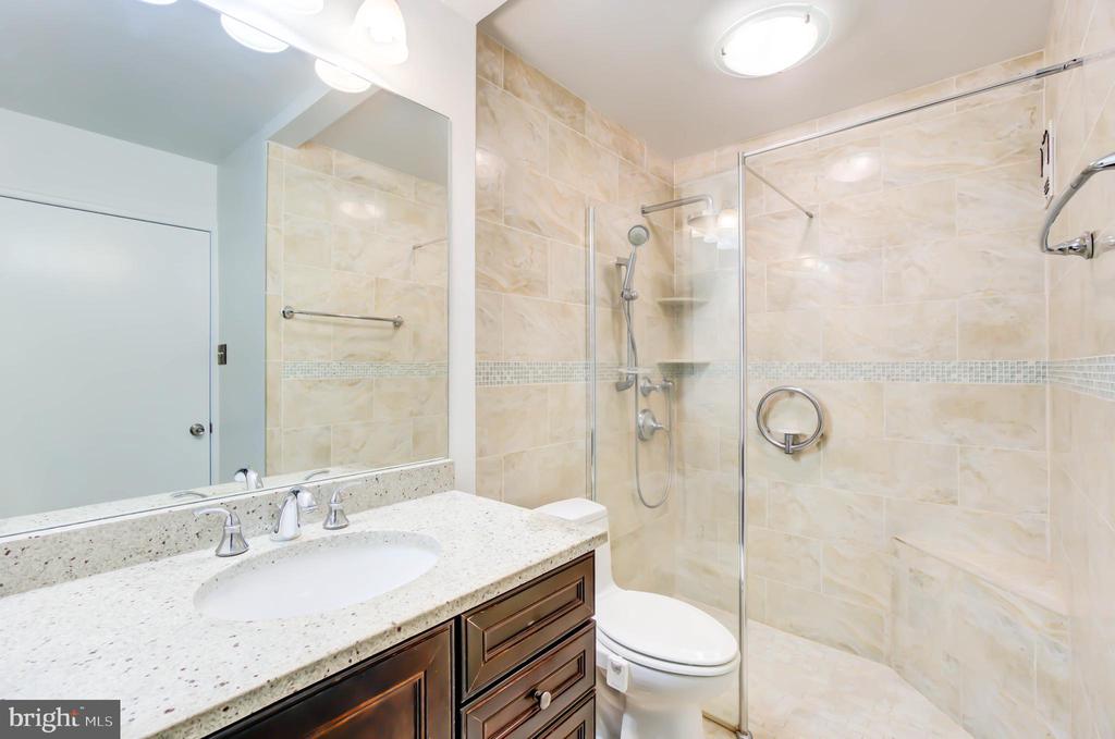 1545 18TH STREET NW 907