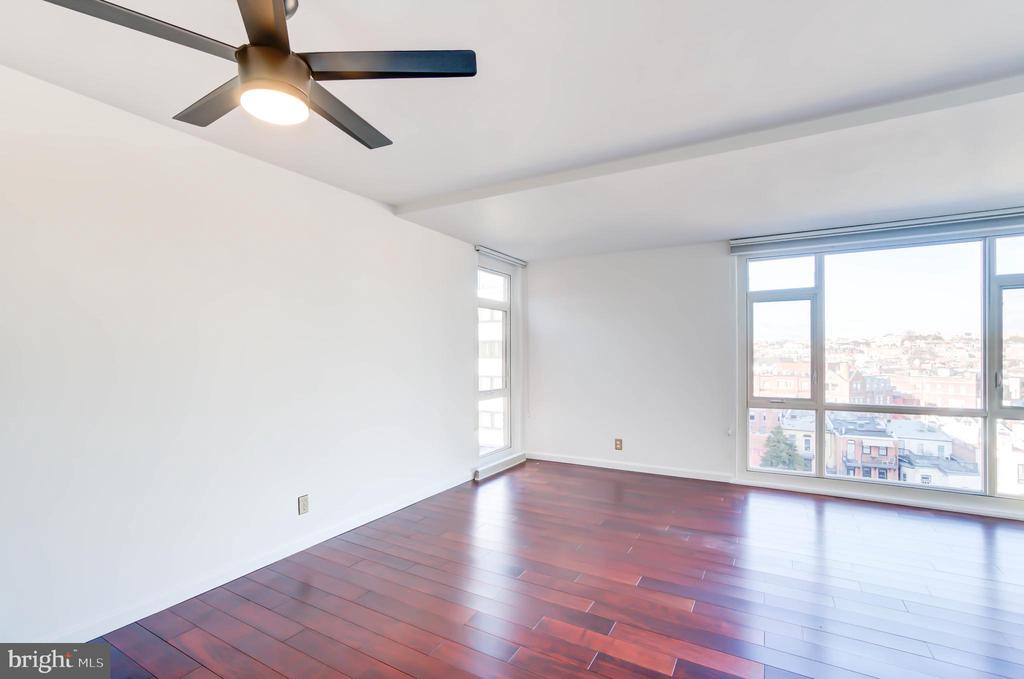 1545 18TH STREET NW 907