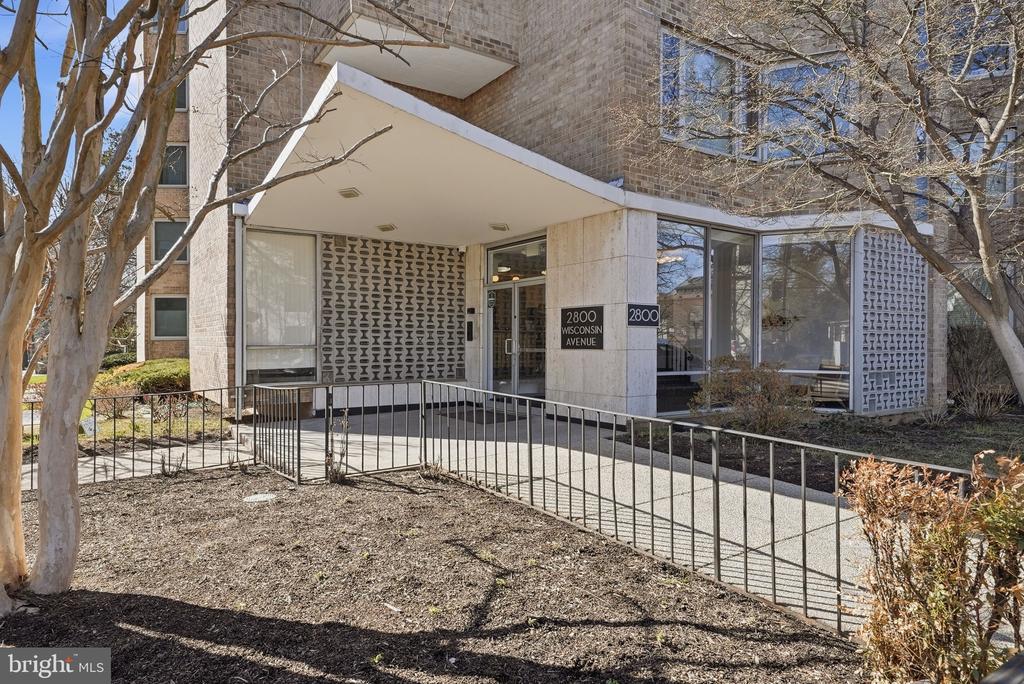 2800 WISCONSIN AVENUE NW 1001
