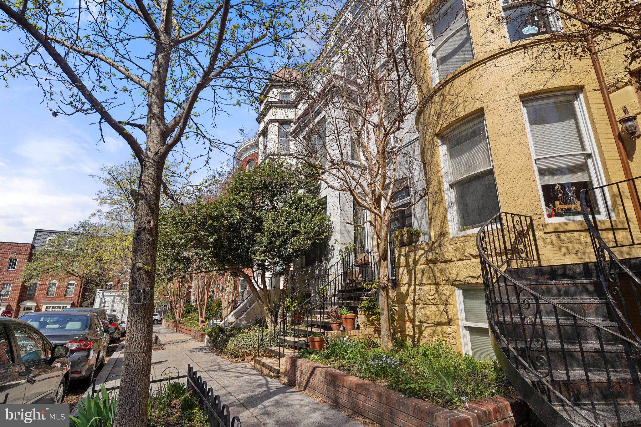 1865 MINTWOOD PLACE NW 3