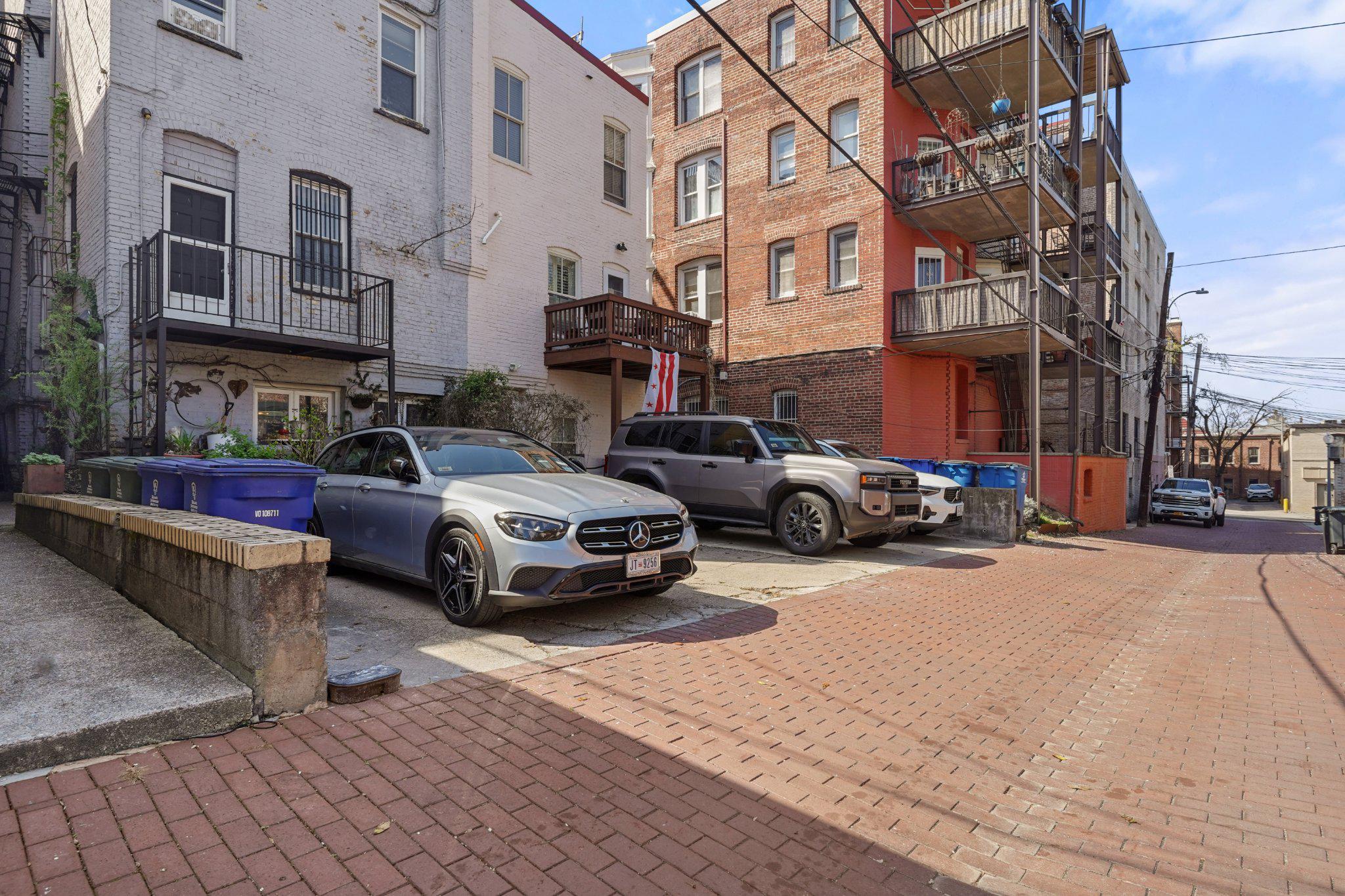 1865 MINTWOOD PLACE NW 3