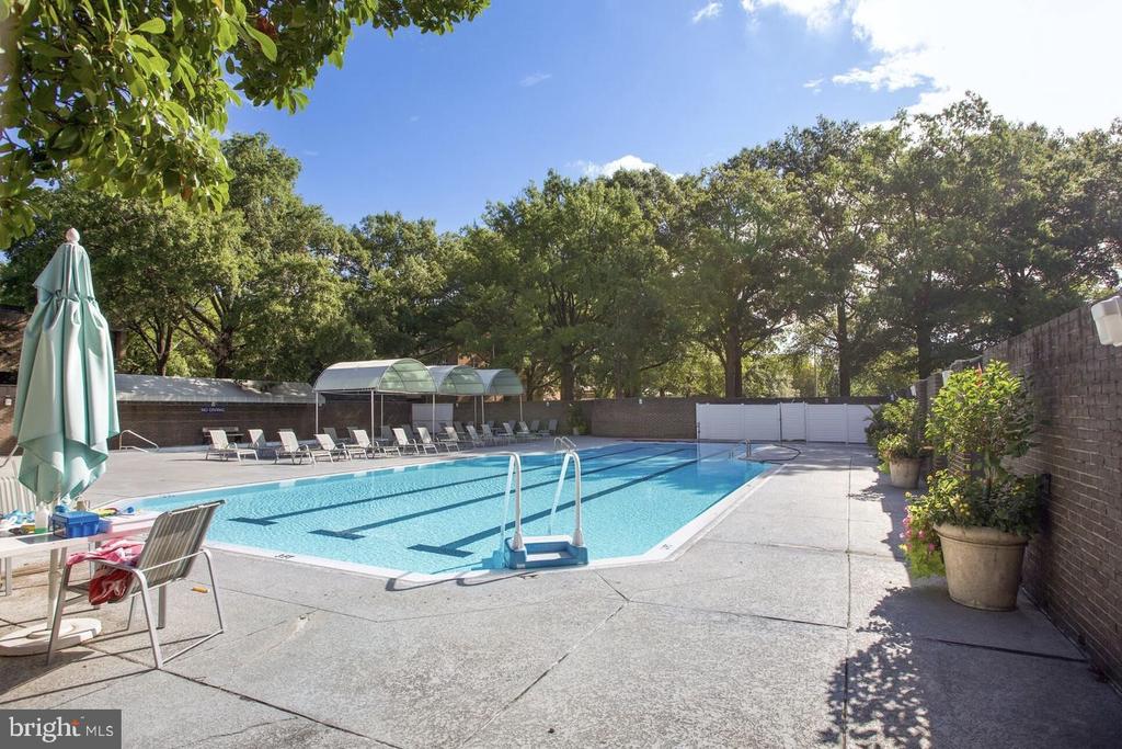 1301 DELAWARE AVENUE SW Unit: N110