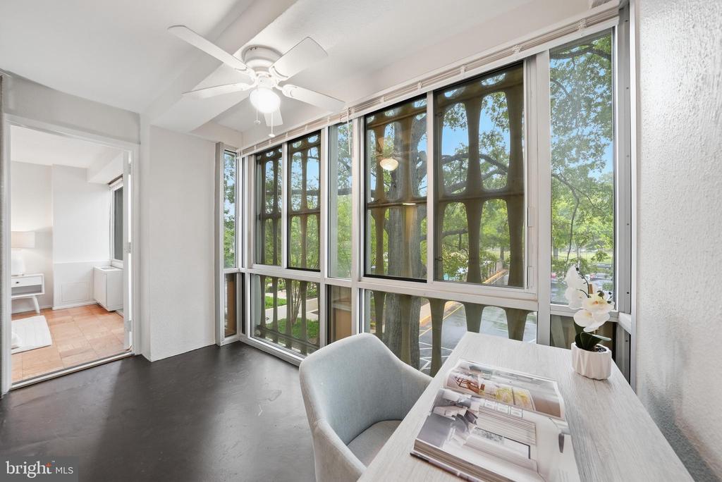 1301 DELAWARE AVENUE SW Unit: N110