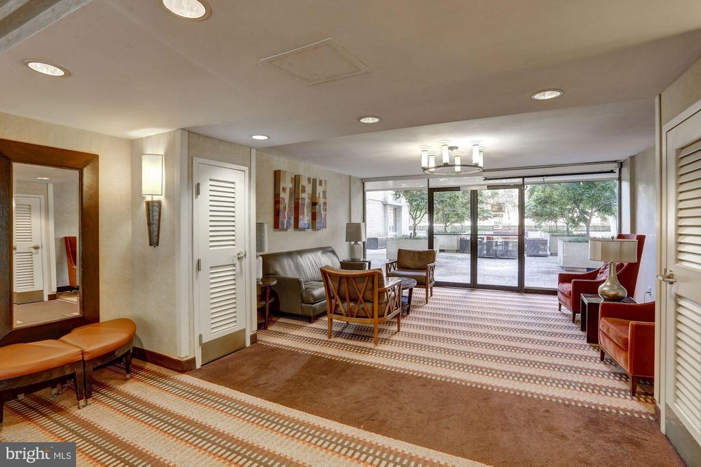 950 25TH STREET NW 508N