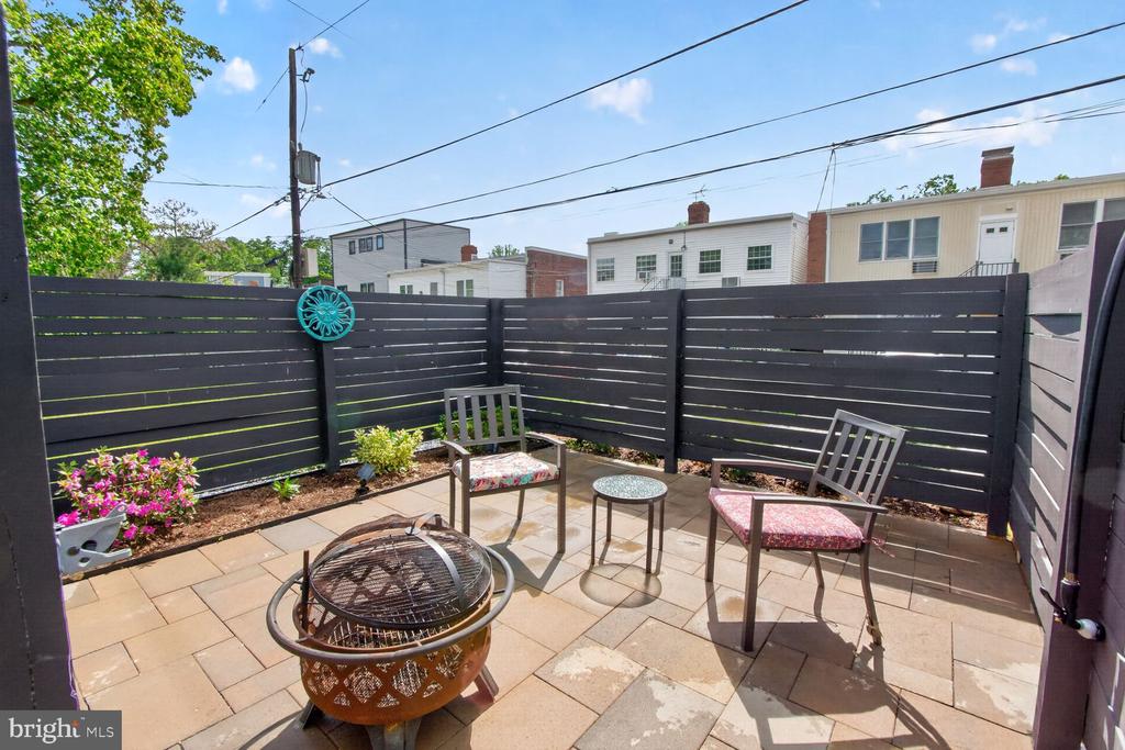 2228 40TH STREET NW Unit: 1