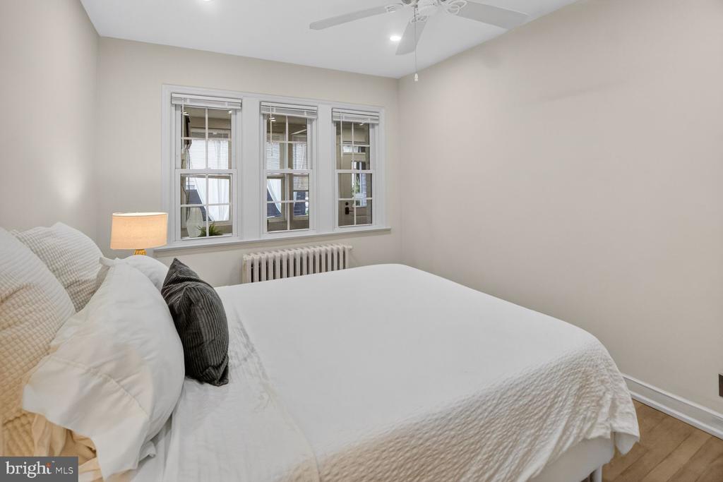 2228 40TH STREET NW Unit: 1