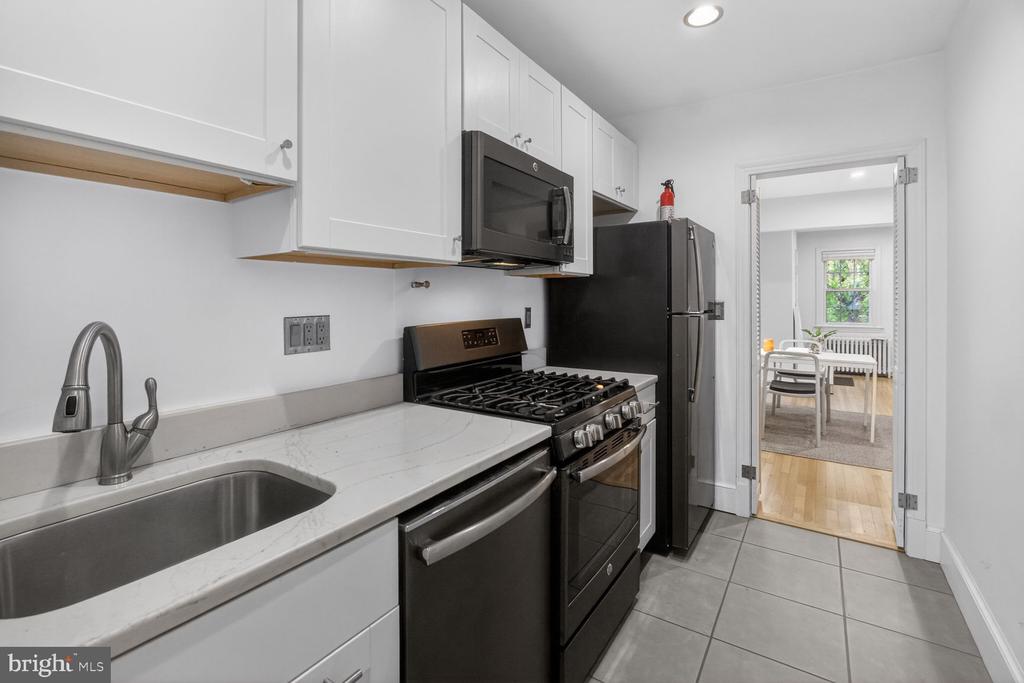 2228 40TH STREET NW Unit: 1