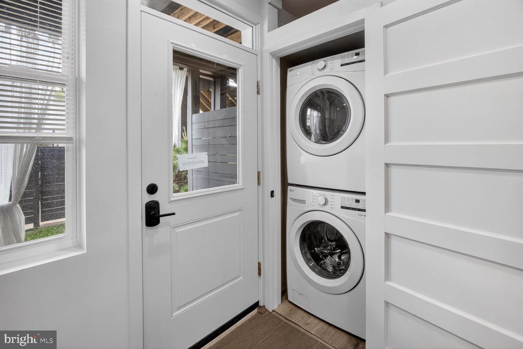 2228 40TH STREET NW Unit: 1