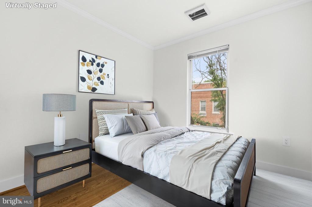 1913 KALORAMA PLACE NW Unit: 15