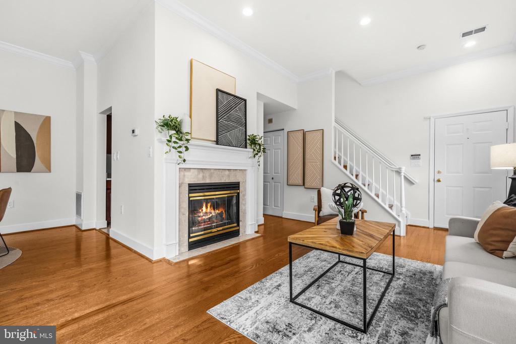 1913 KALORAMA PLACE NW Unit: 15