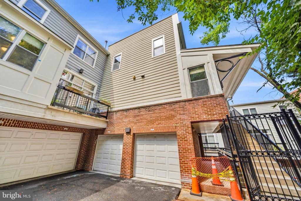 1913 KALORAMA PLACE NW Unit: 15