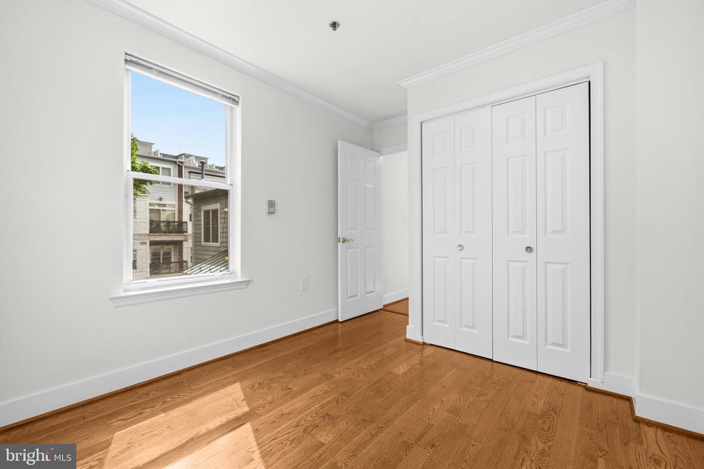 1913 KALORAMA PLACE NW Unit: 15