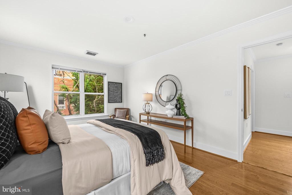 1913 KALORAMA PLACE NW Unit: 15