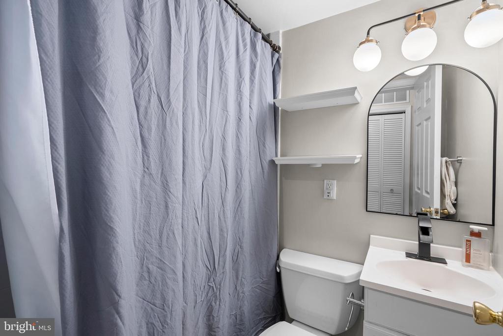 718 PARK ROAD NW Unit: 1