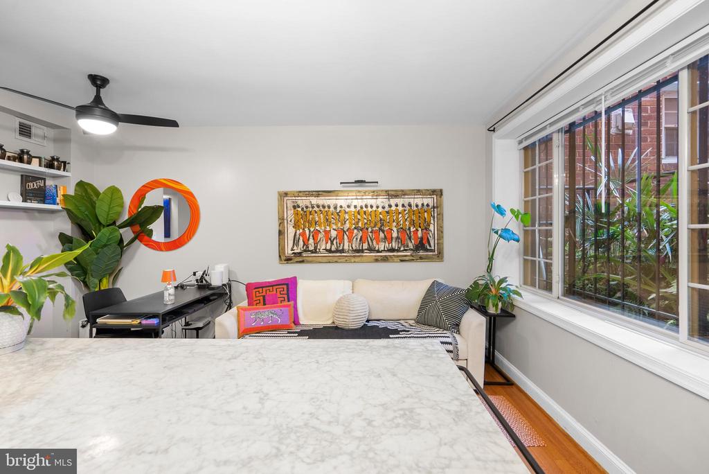 718 PARK ROAD NW Unit: 1