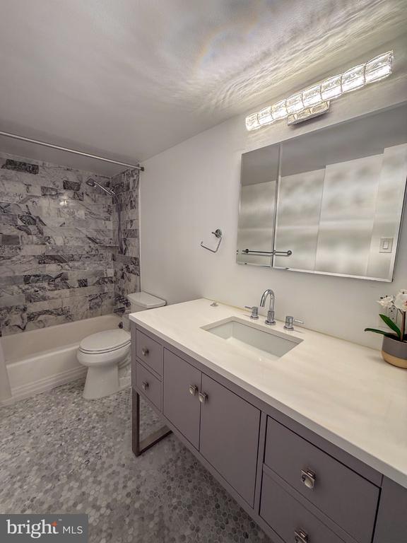 4201 CATHEDRAL AVENUE NW Unit: 321E