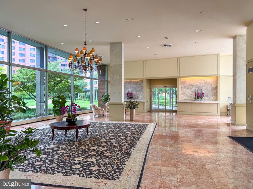 4201 CATHEDRAL AVENUE NW Unit: 321E