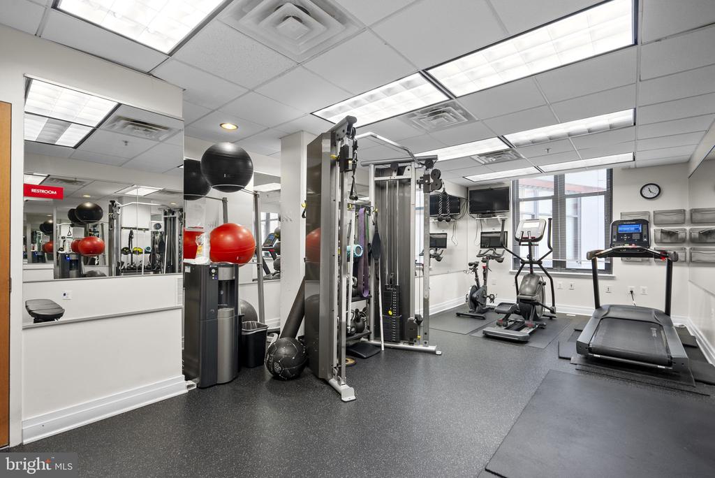 2120 VERMONT AVENUE NW Unit: 211