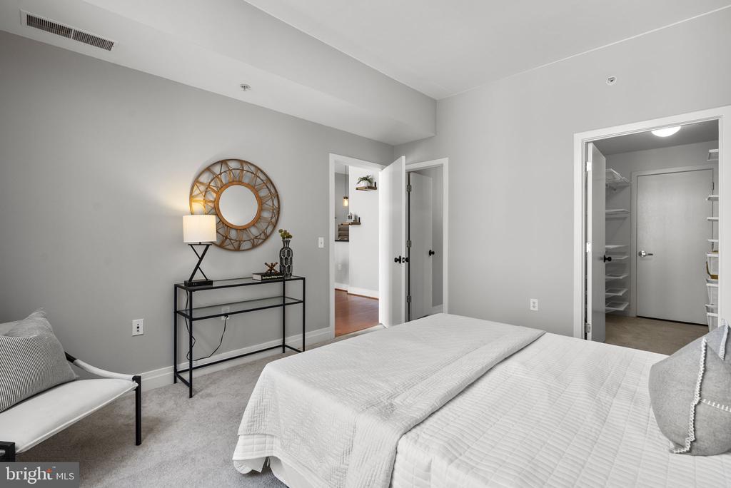 2120 VERMONT AVENUE NW Unit: 211