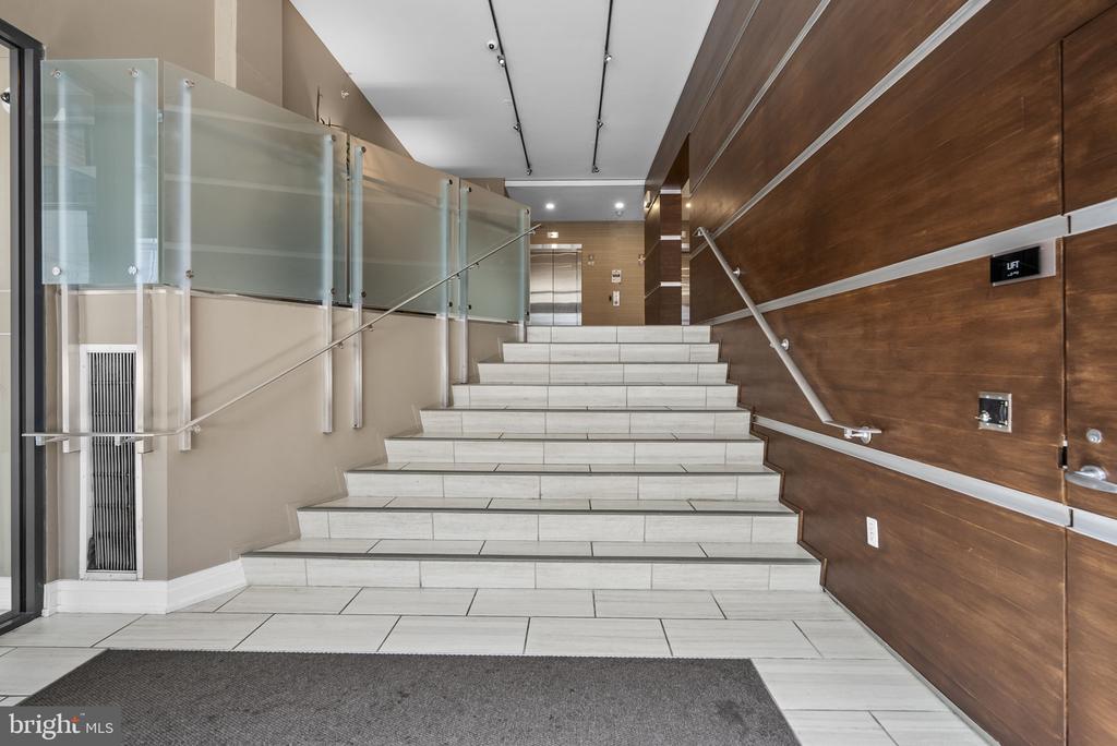 2120 VERMONT AVENUE NW Unit: 211