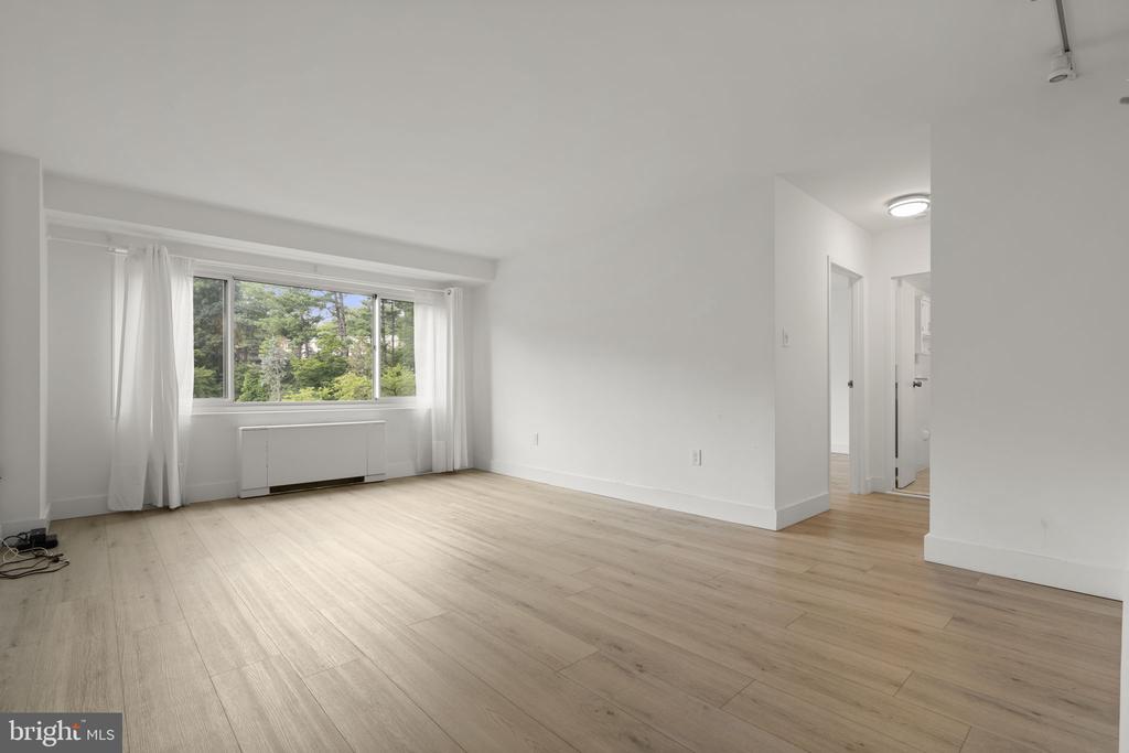 4201 CATHEDRAL AVENUE NW Unit: 419E