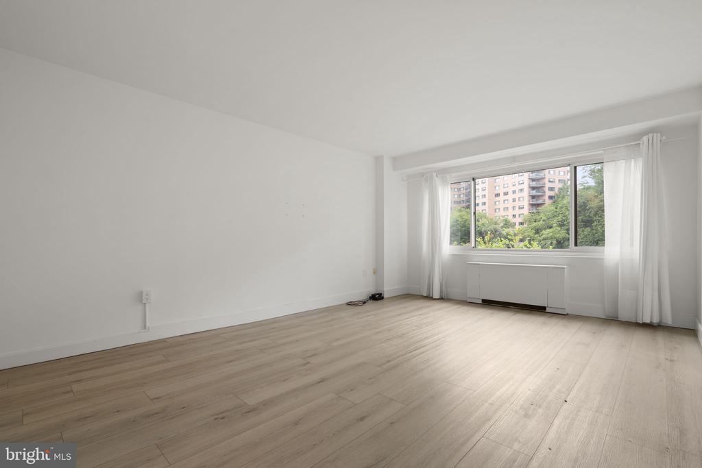 4201 CATHEDRAL AVENUE NW Unit: 419E