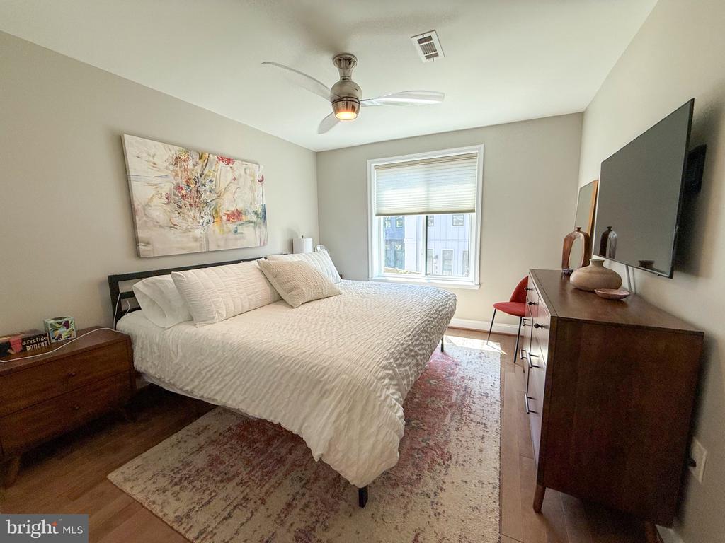 1601 NORTH CAROLINA AVENUE NE Unit: 5