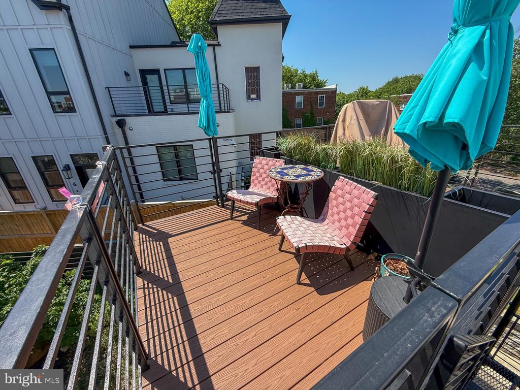 1601 NORTH CAROLINA AVENUE NE Unit: 5
