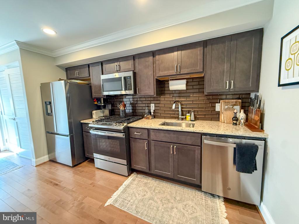 1601 NORTH CAROLINA AVENUE NE Unit: 5