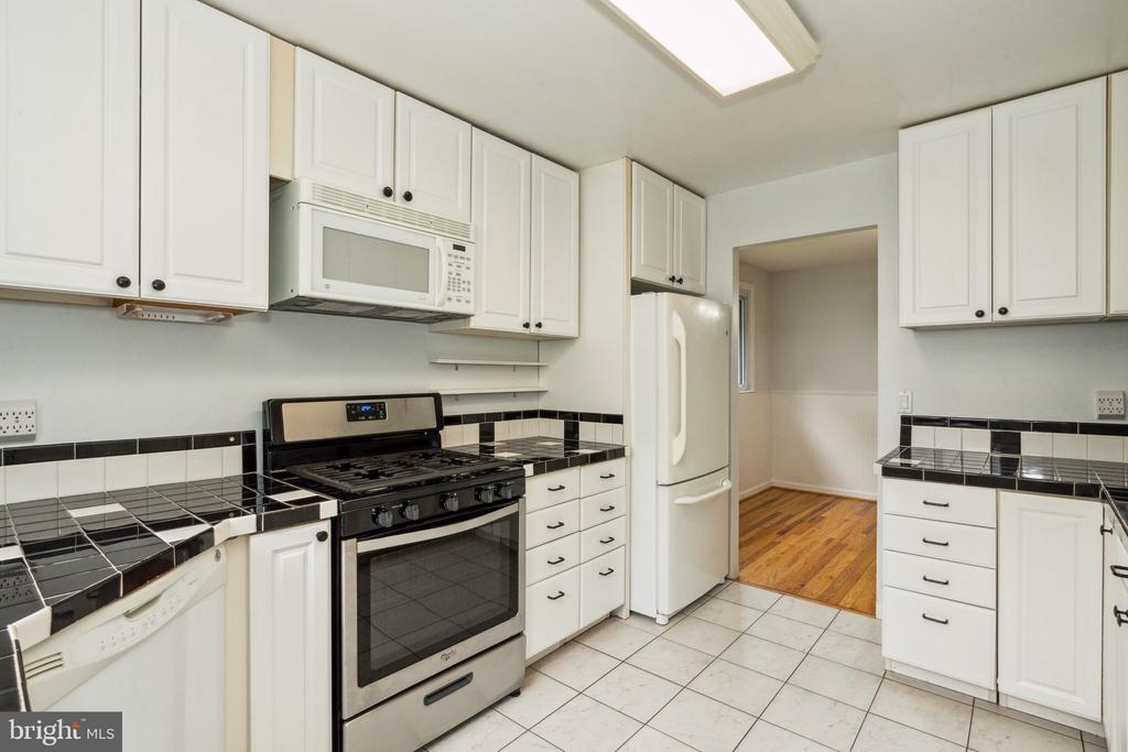 20 Glyndon Dr