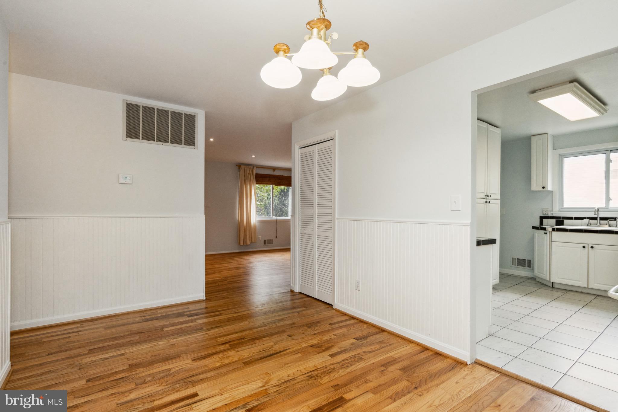 20 Glyndon Dr