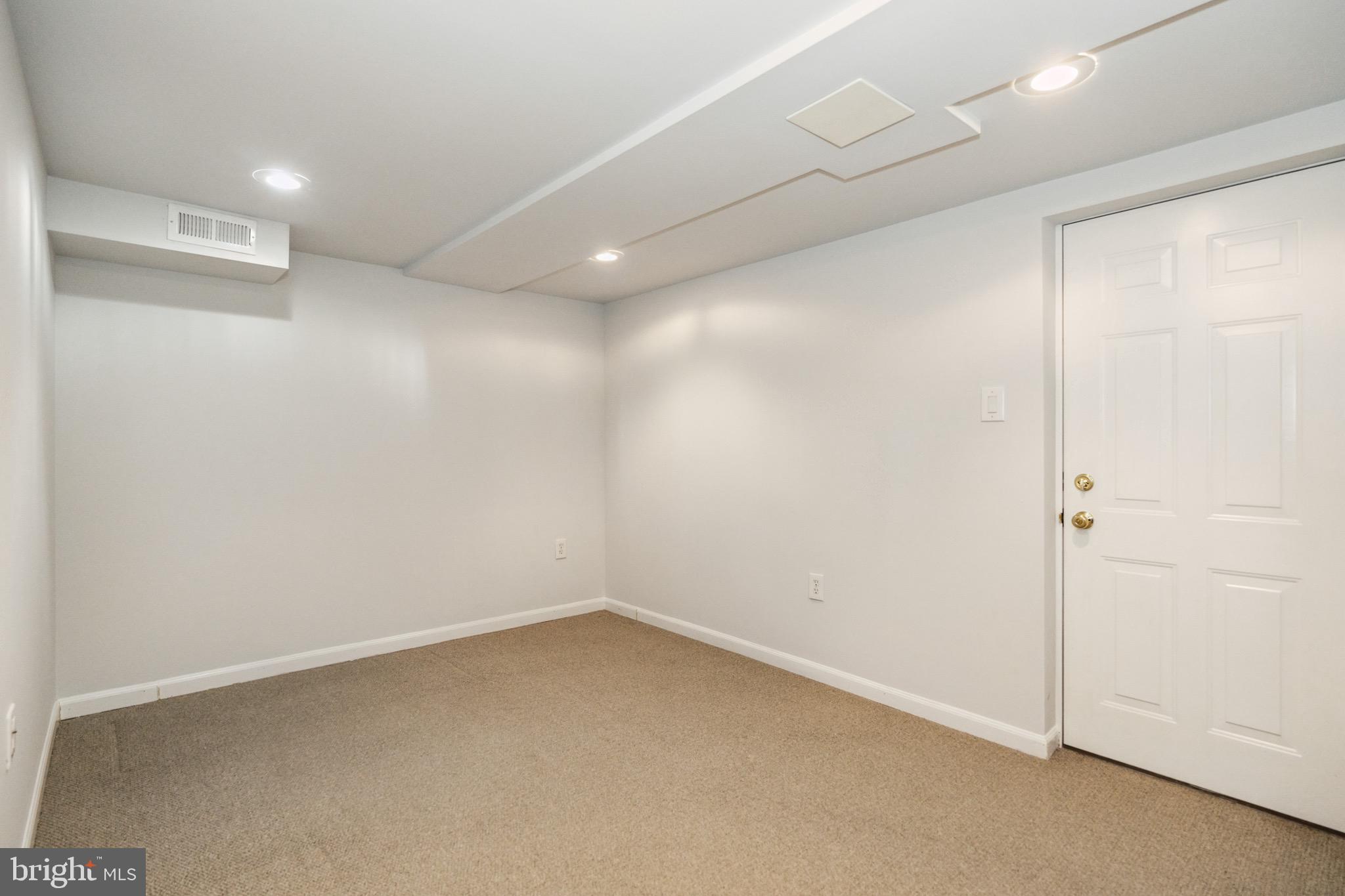 20 Glyndon Dr