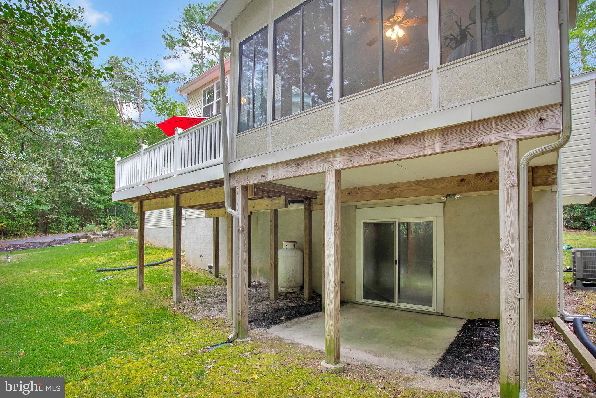 12913 Buoy Way