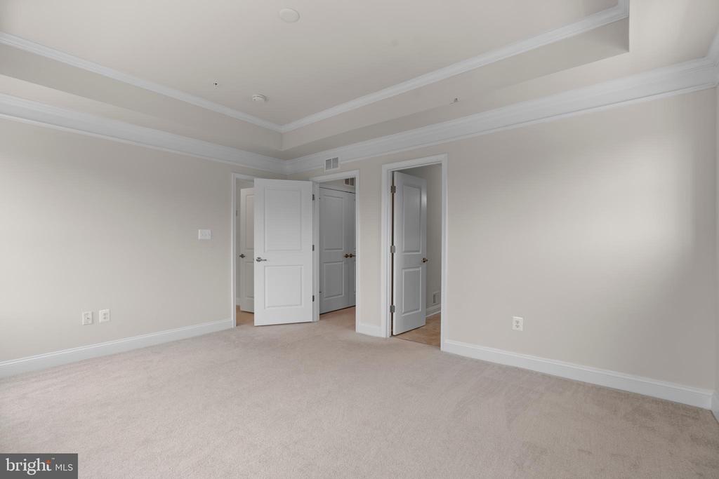 823 HERMAN WAY