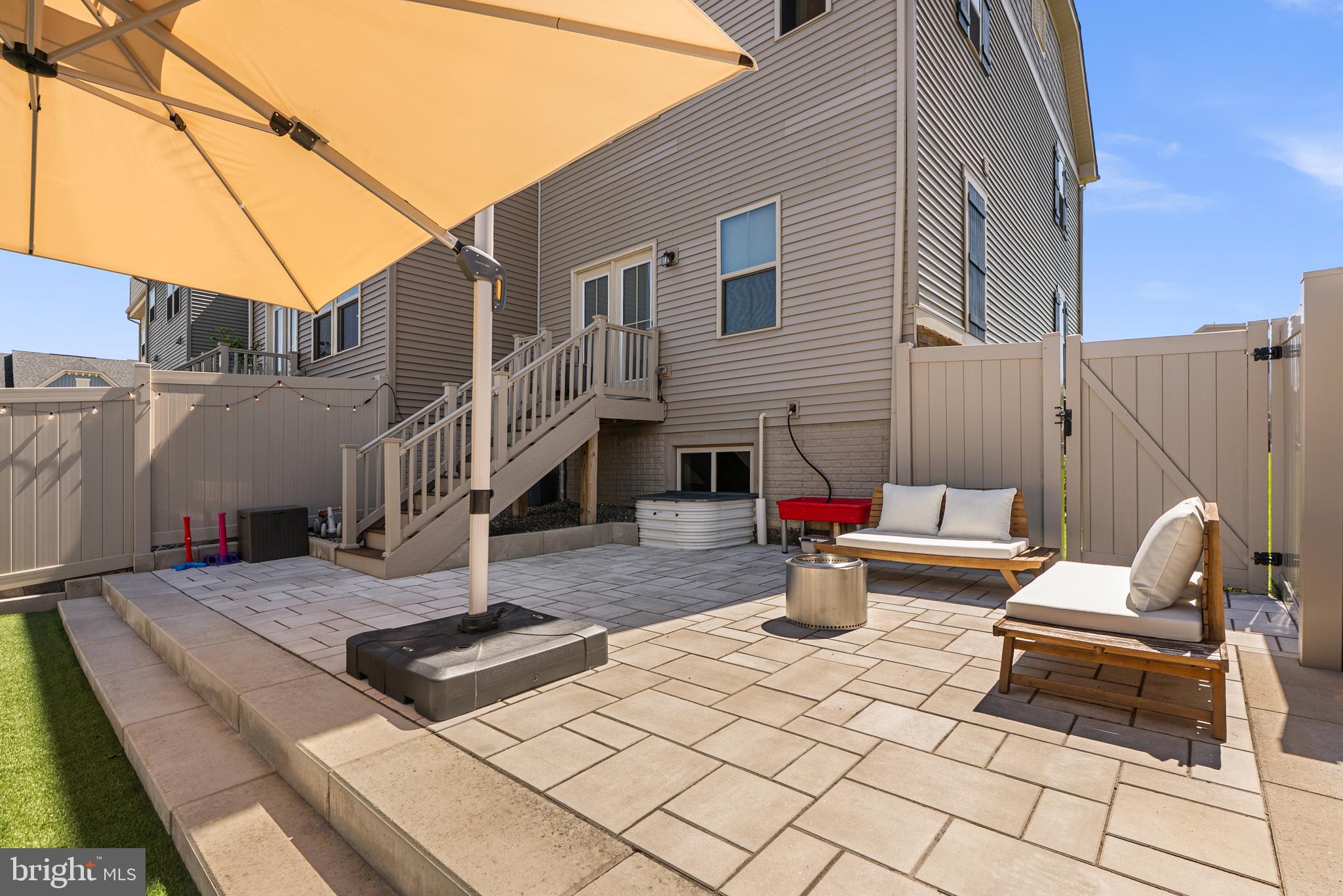 5869 TOMAHAWK STREET