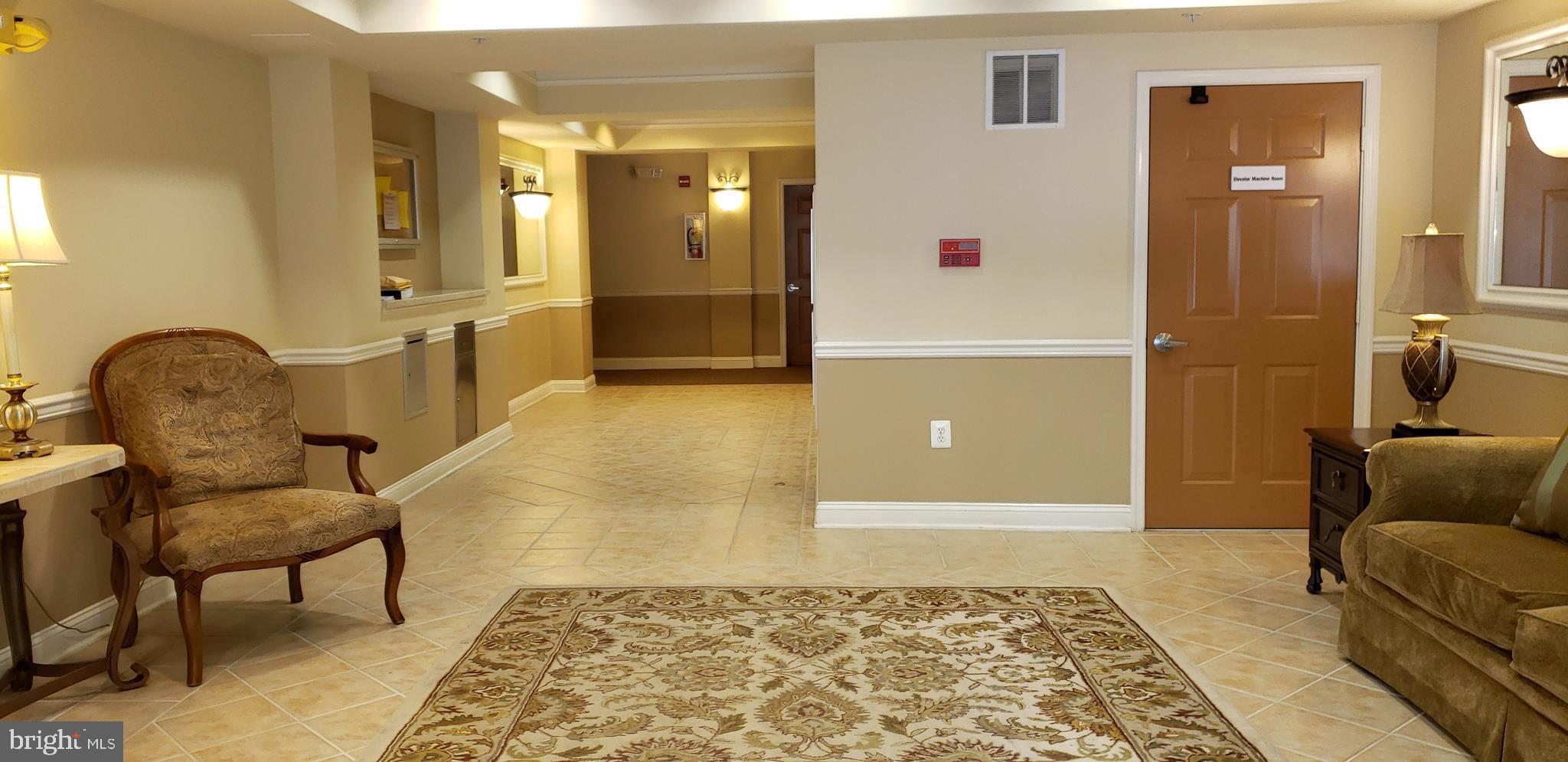 5800 CLIPPER LN #301