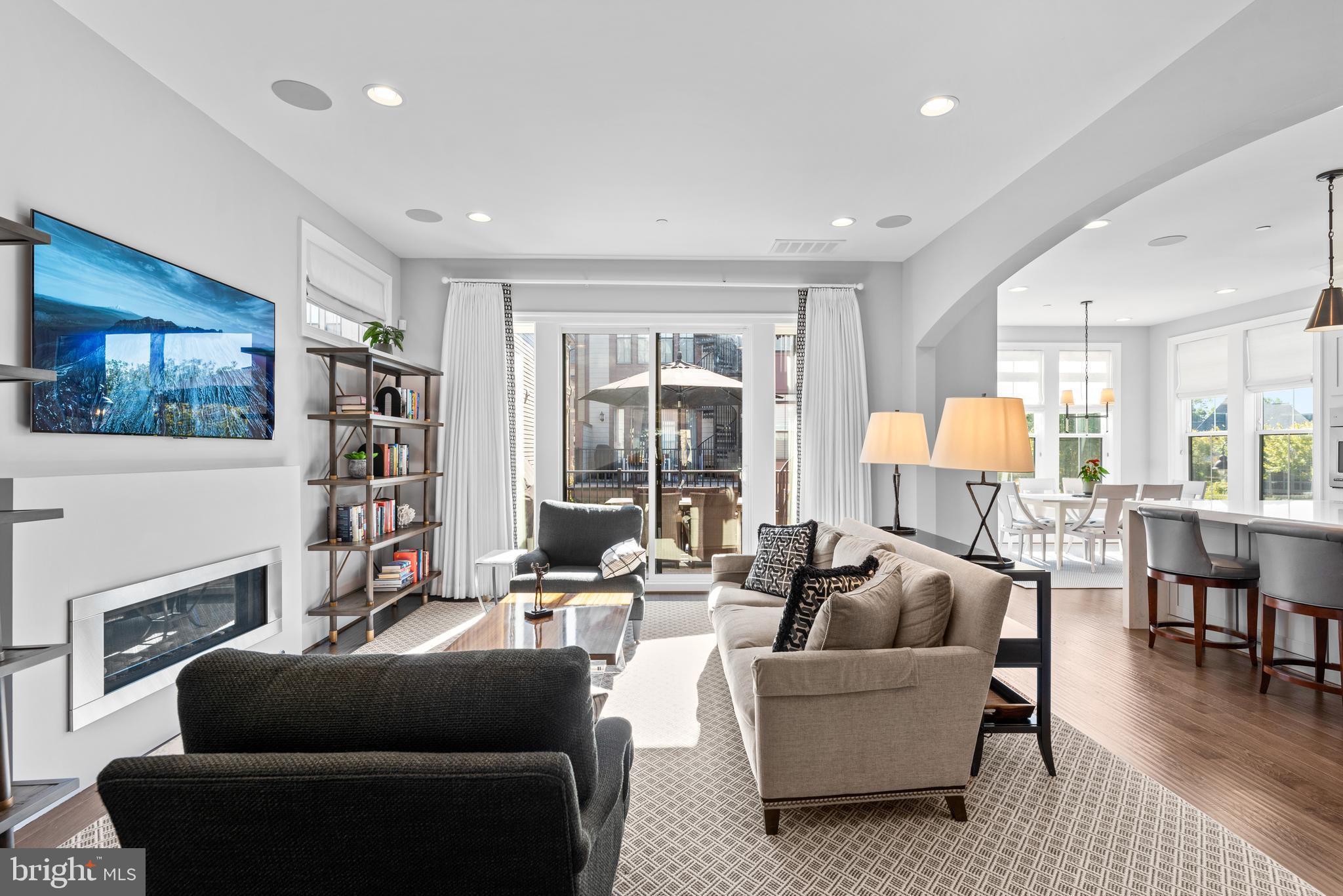 400 Steinbeck Ave