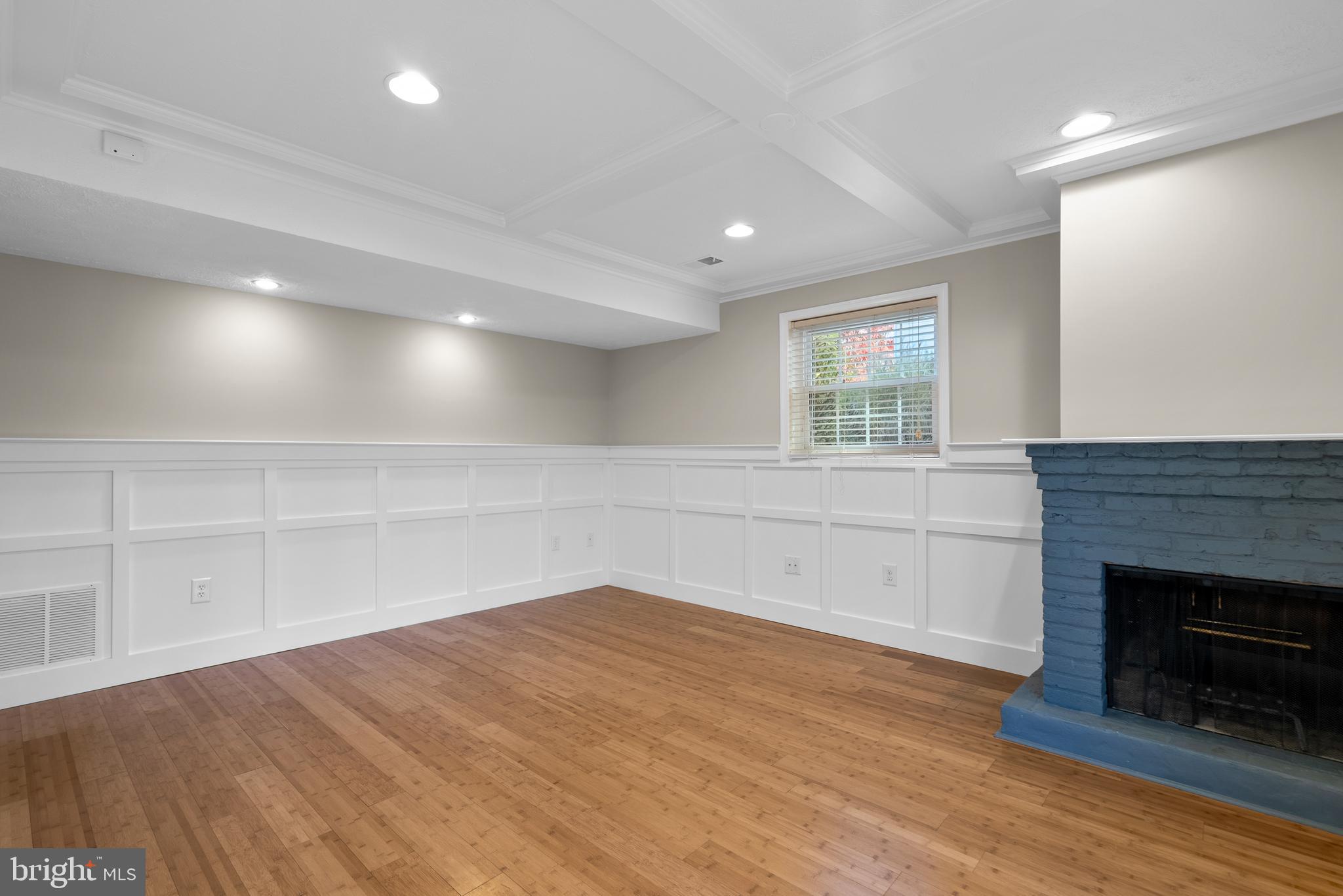 2 Sunrise Ct