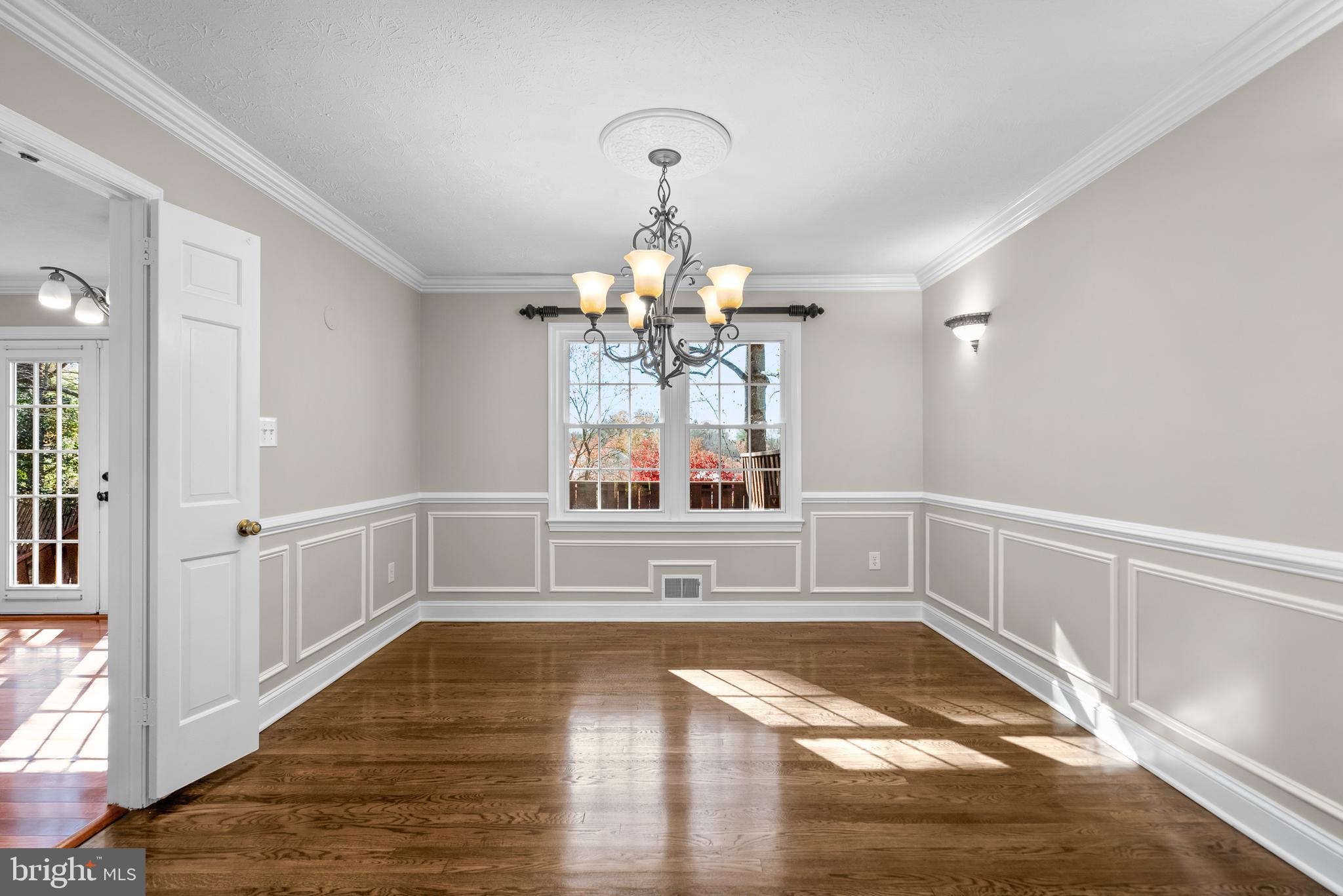 2 Sunrise Ct