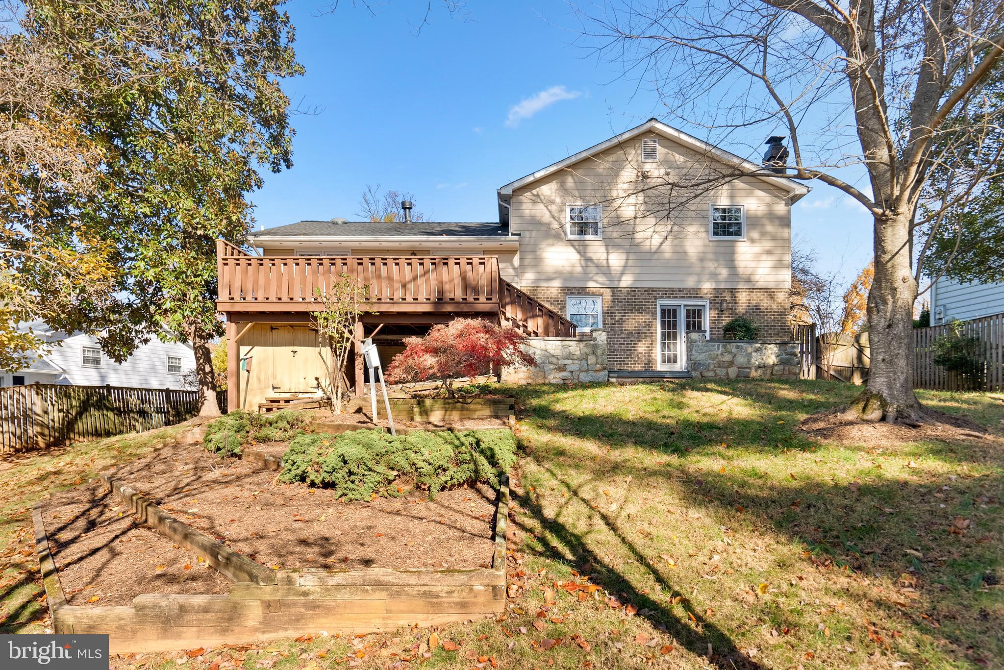 2 Sunrise Ct