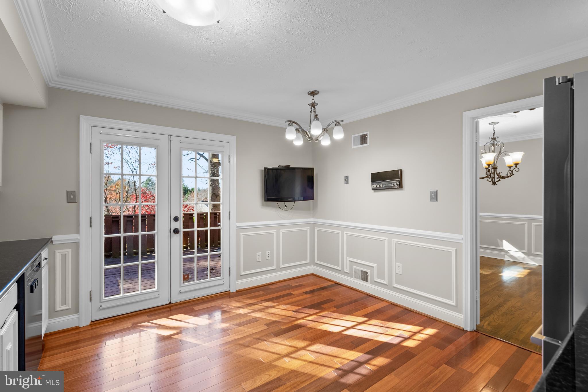 2 Sunrise Ct