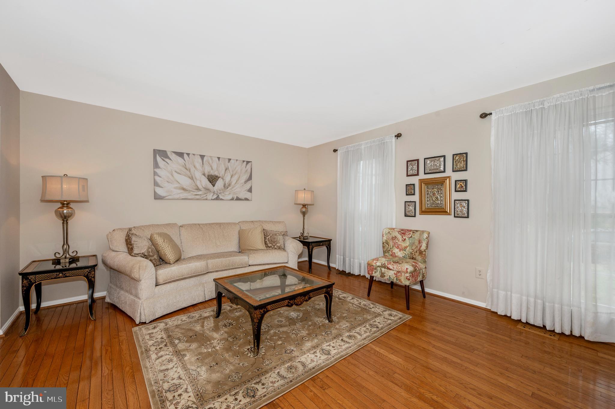 239 Perrywinkle Ln