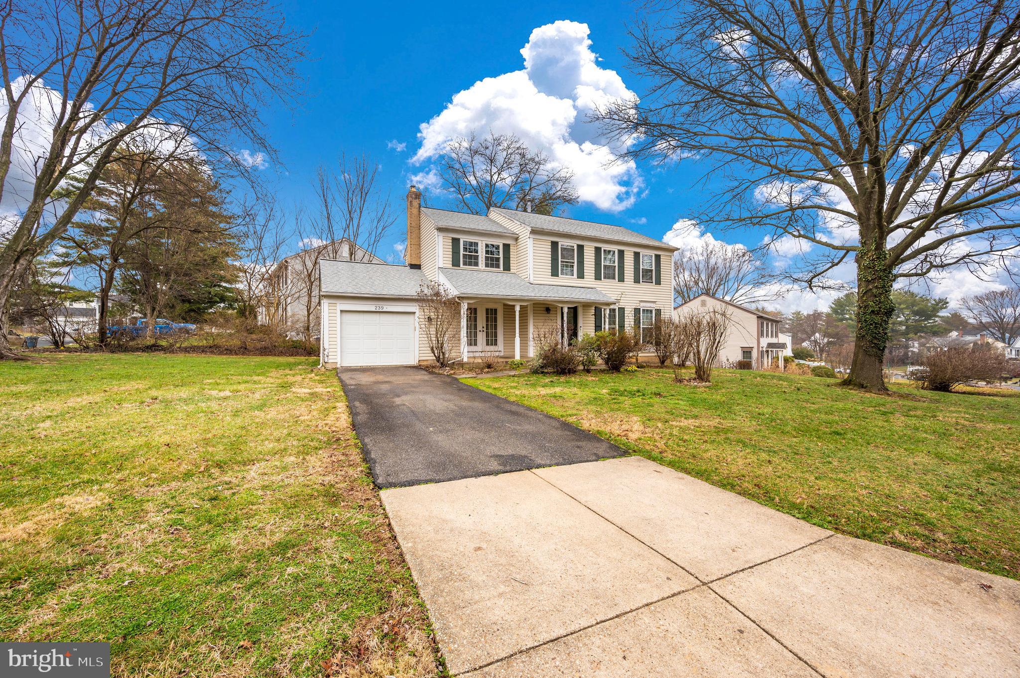 239 Perrywinkle Ln