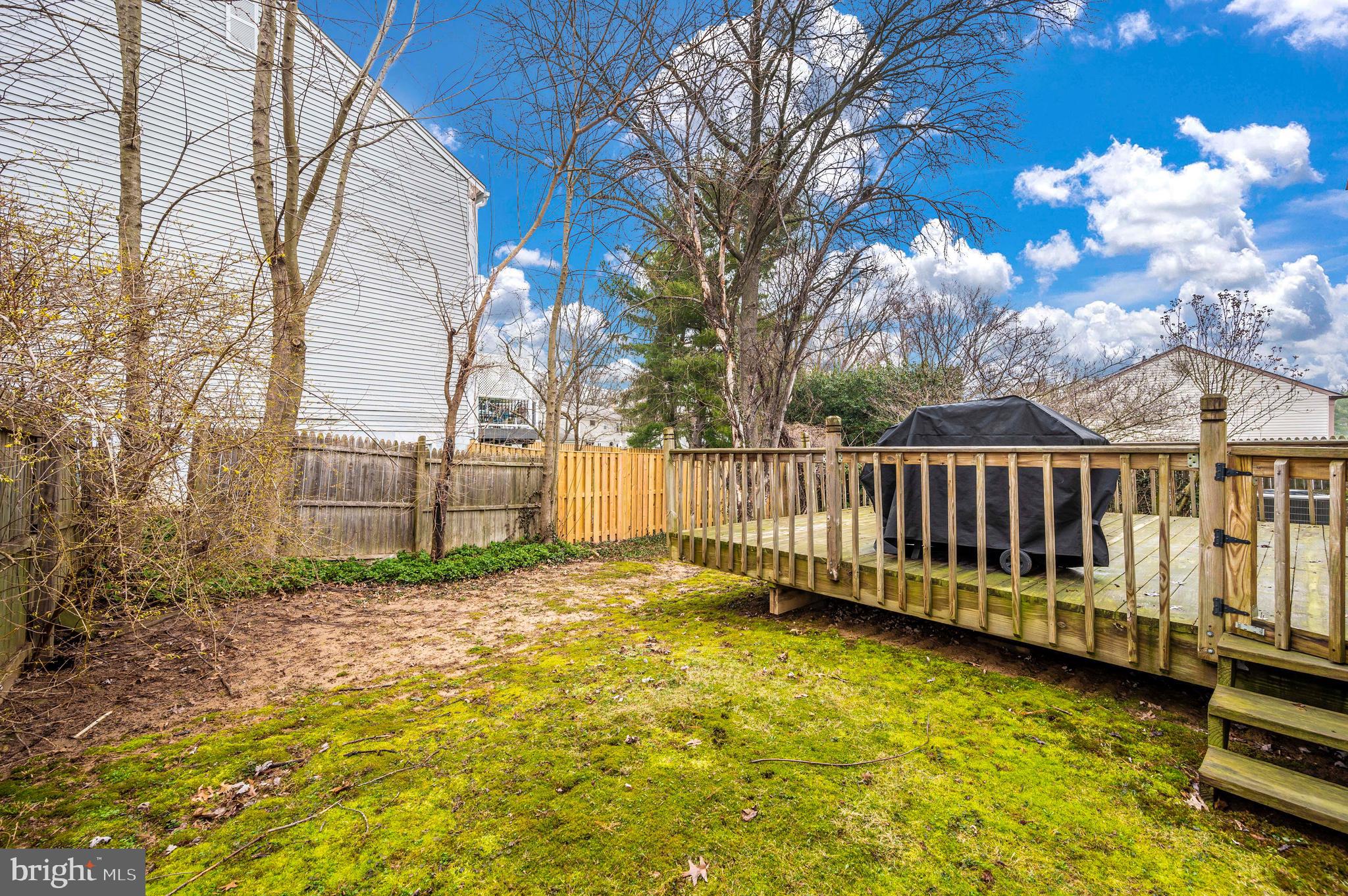239 Perrywinkle Ln